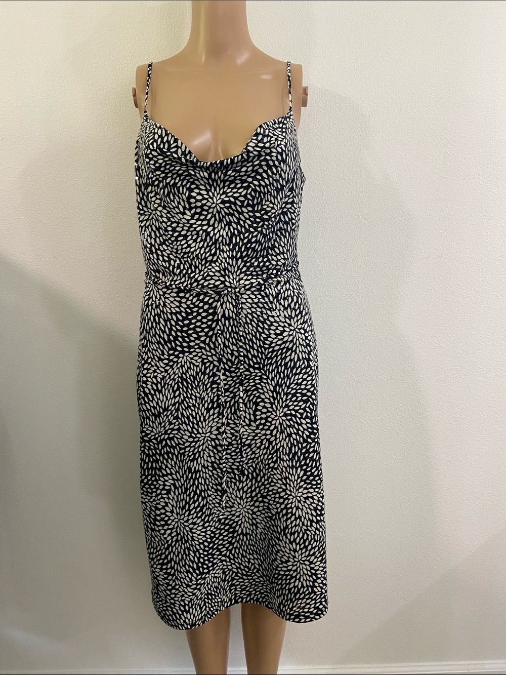 VTGE White House Black Market Black & White Printed Midi Dress Sz S